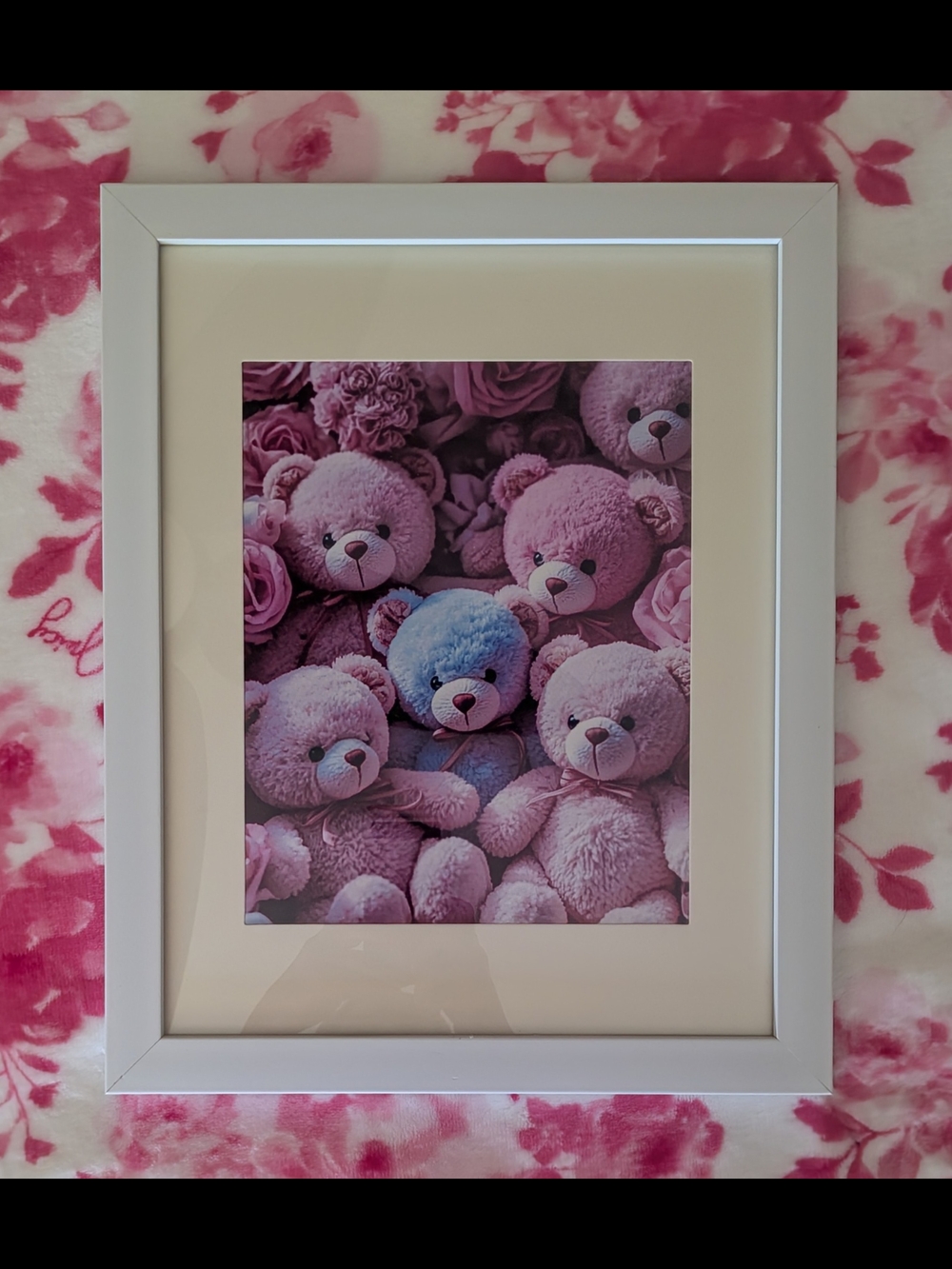 🐻 Framed Teddy Bear Wall Art - Pink with Blue Accent